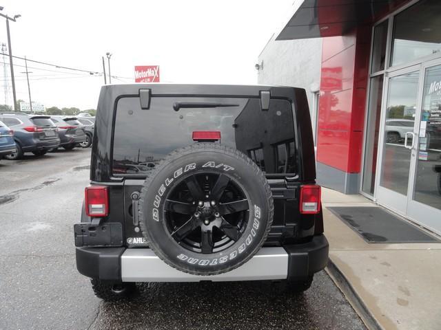 used 2015 Jeep Wrangler Unlimited car, priced at $14,675
