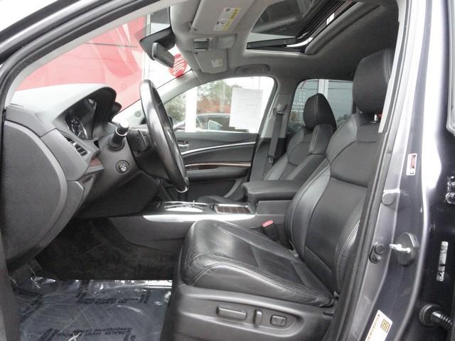 used 2018 Acura MDX car, priced at $17,875