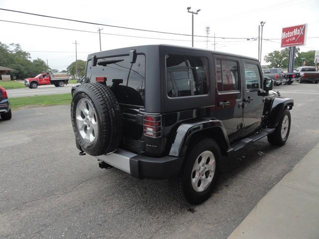 used 2015 Jeep Wrangler Unlimited car, priced at $19,875
