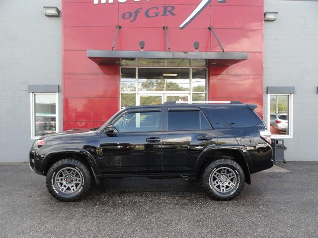 used 2014 Toyota 4Runner car, priced at $22,875