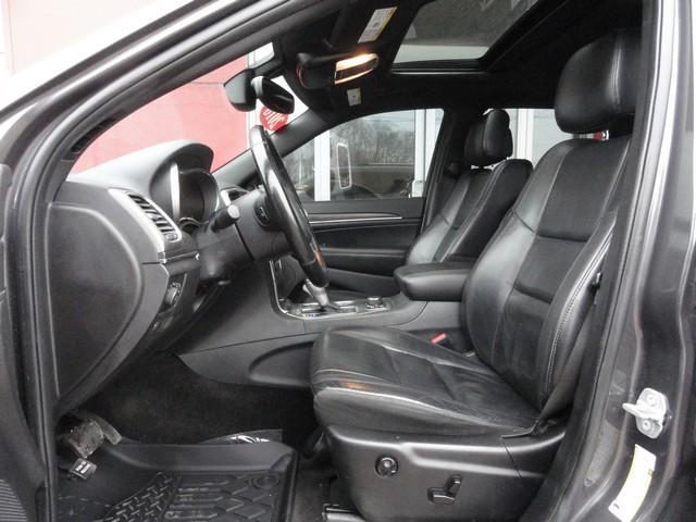 used 2018 Jeep Grand Cherokee car, priced at $16,875