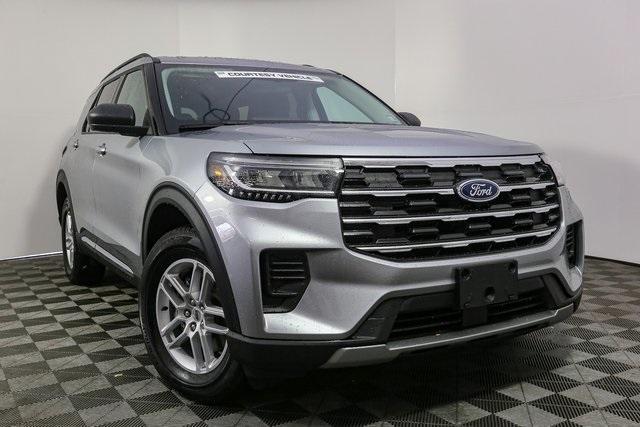 new 2025 Ford Explorer car, priced at $48,205