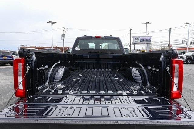 new 2025 Ford F-250 car, priced at $60,937