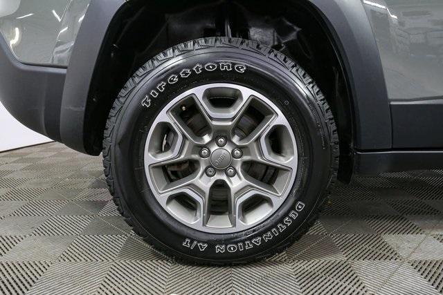 used 2022 Jeep Cherokee car, priced at $28,994