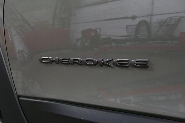 used 2022 Jeep Cherokee car, priced at $28,994