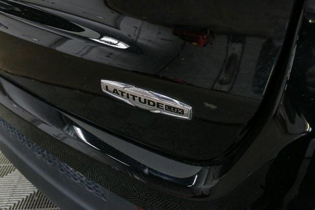 used 2022 Jeep Compass car, priced at $22,333