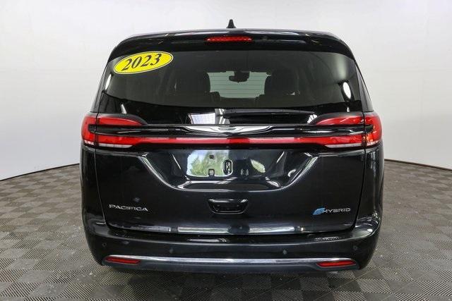 used 2023 Chrysler Pacifica Hybrid car, priced at $26,994