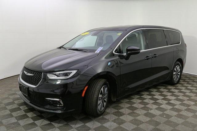 used 2023 Chrysler Pacifica Hybrid car, priced at $26,994
