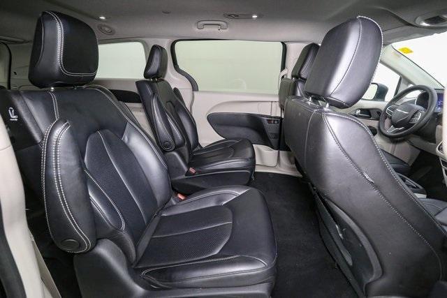 used 2023 Chrysler Pacifica Hybrid car, priced at $26,994
