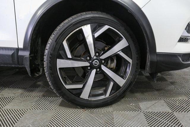 used 2020 Nissan Rogue Sport car, priced at $20,994