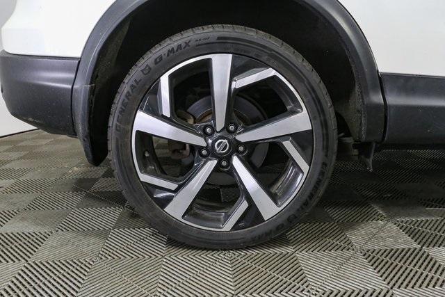 used 2020 Nissan Rogue Sport car, priced at $20,994