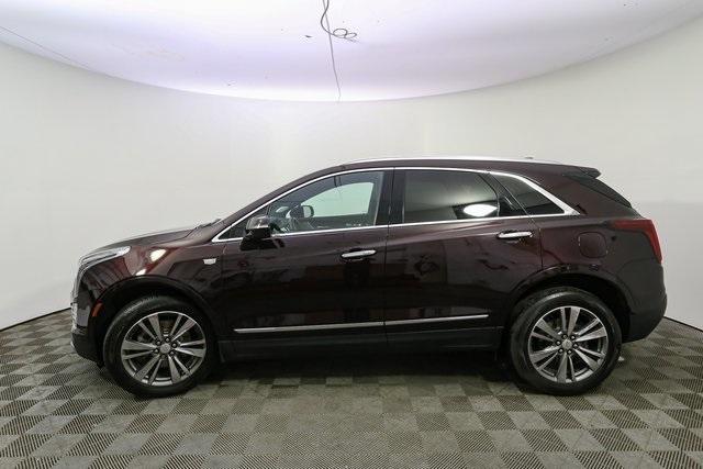 used 2021 Cadillac XT5 car, priced at $30,764