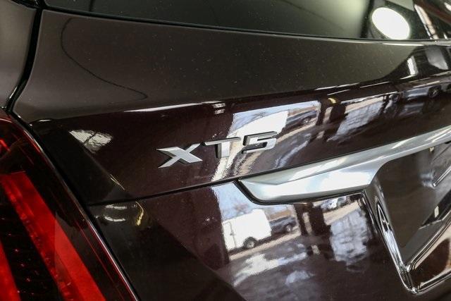 used 2021 Cadillac XT5 car, priced at $30,764