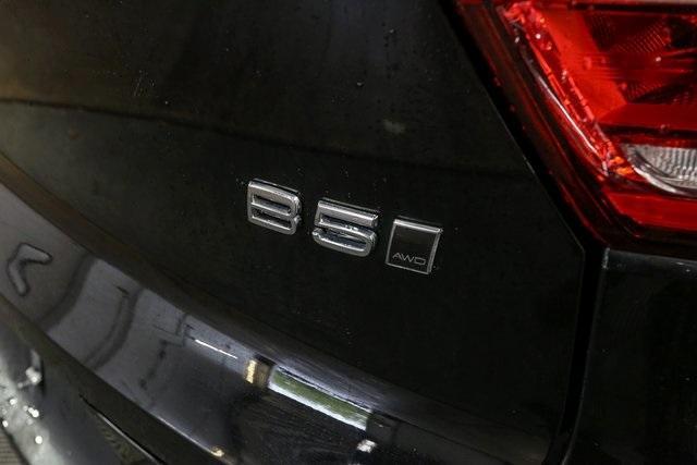 used 2024 Volvo XC40 car, priced at $32,944