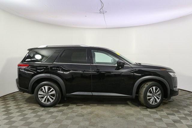 used 2022 Nissan Pathfinder car, priced at $31,986