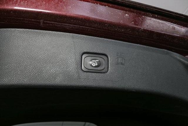 used 2022 Ford Edge car, priced at $27,996