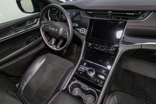 used 2022 Jeep Grand Cherokee car, priced at $36,994