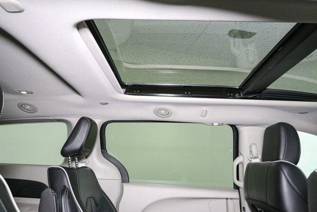 used 2023 Chrysler Pacifica Hybrid car, priced at $28,996