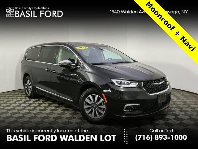used 2023 Chrysler Pacifica Hybrid car, priced at $27,994