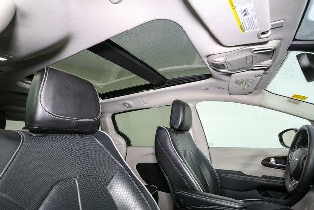 used 2023 Chrysler Pacifica Hybrid car, priced at $28,996
