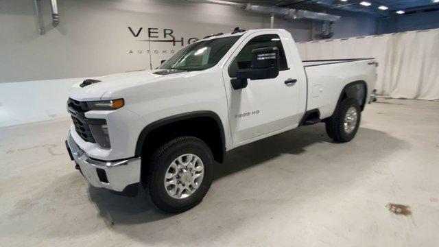 new 2025 Chevrolet Silverado 3500 car