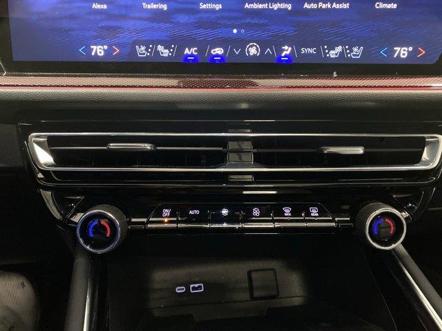 used 2024 Chevrolet Traverse car, priced at $54,900