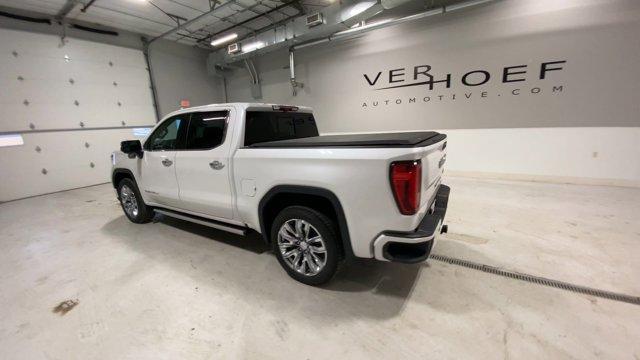 used 2022 GMC Sierra 1500 car, priced at $47,900