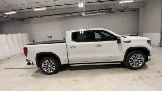 used 2022 GMC Sierra 1500 car, priced at $47,900