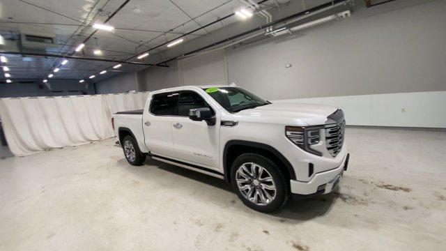 used 2022 GMC Sierra 1500 car, priced at $47,900