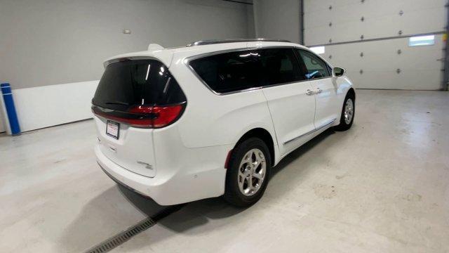 used 2021 Chrysler Pacifica car, priced at $34,900