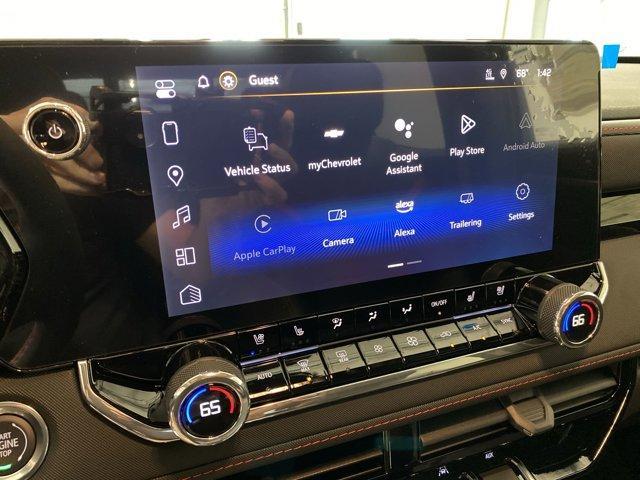 new 2025 Chevrolet Colorado car