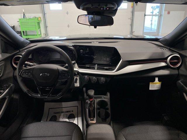 new 2025 Chevrolet Trax car