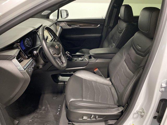 used 2024 Cadillac XT5 car, priced at $44,900