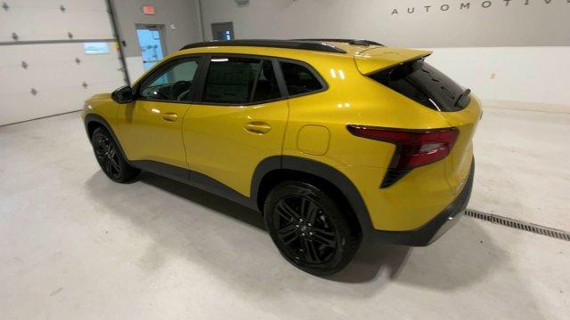 new 2025 Chevrolet Trax car