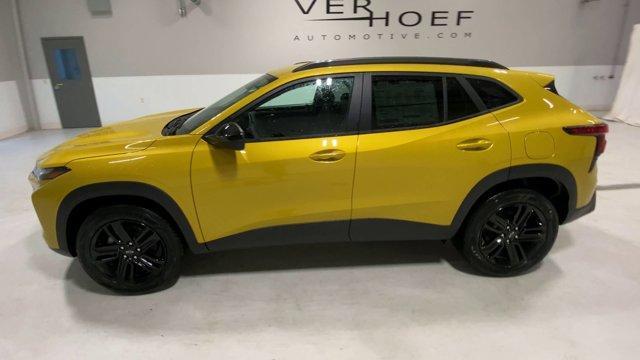 new 2025 Chevrolet Trax car