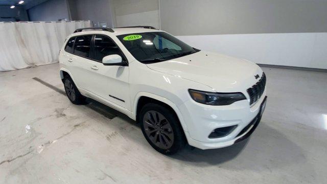 used 2019 Jeep Cherokee car