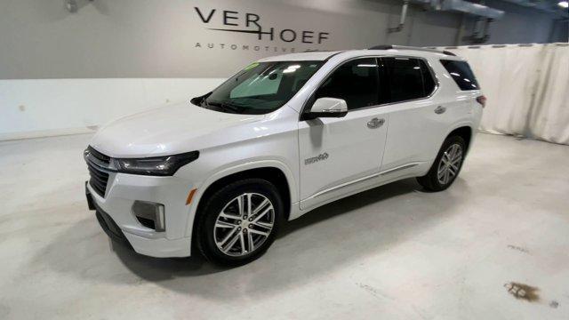 used 2023 Chevrolet Traverse car, priced at $38,900