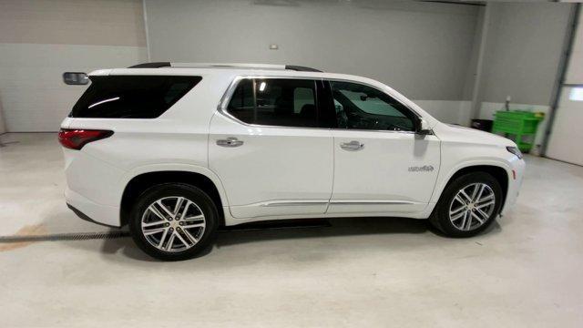 used 2023 Chevrolet Traverse car, priced at $38,900