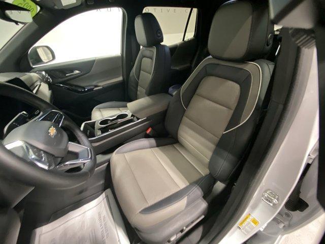 used 2025 Chevrolet Equinox car, priced at $28,900