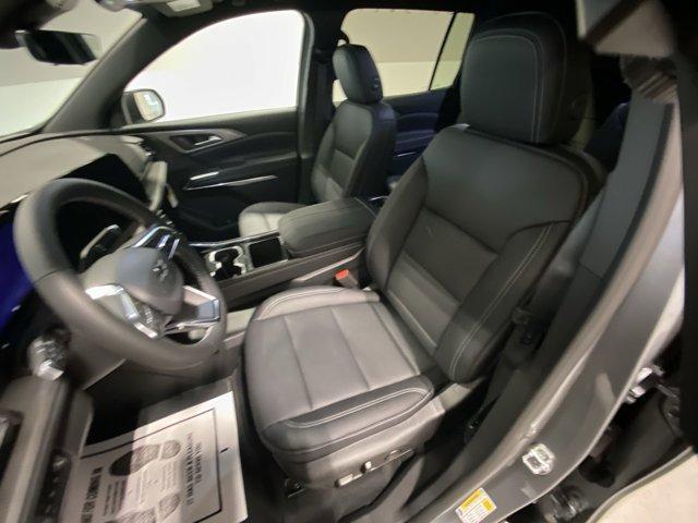 new 2026 Chevrolet Traverse car