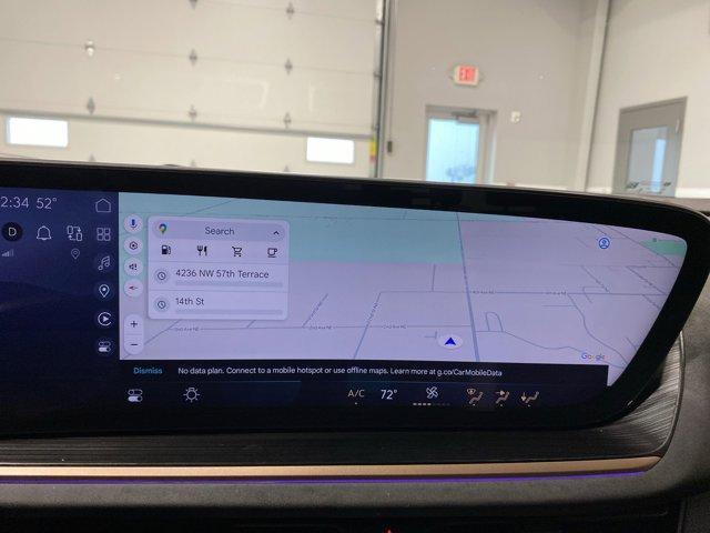 used 2025 Buick Envision car, priced at $33,900