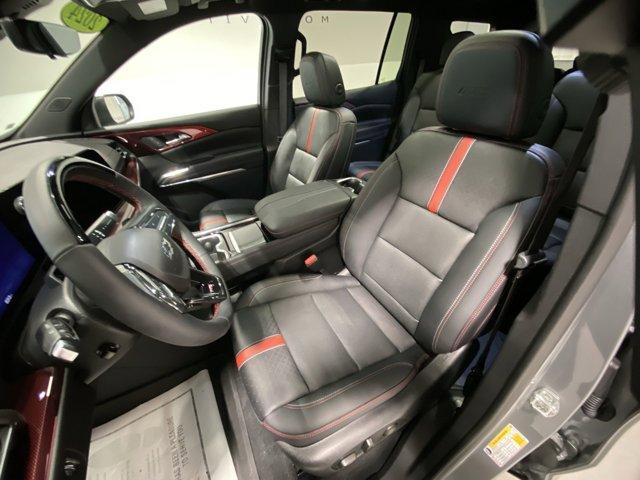 used 2024 Chevrolet Traverse car, priced at $54,900