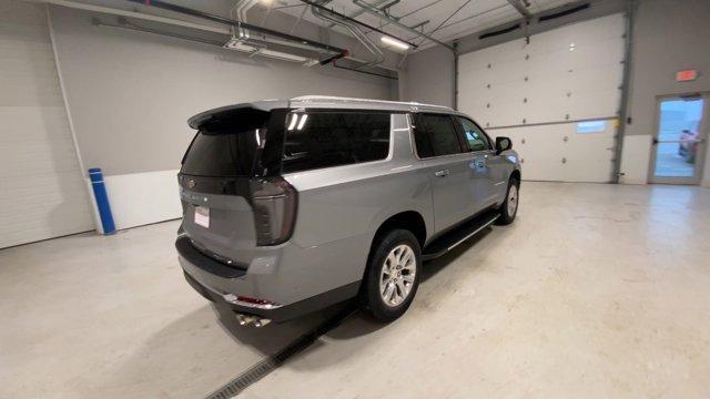 new 2025 Chevrolet Suburban car