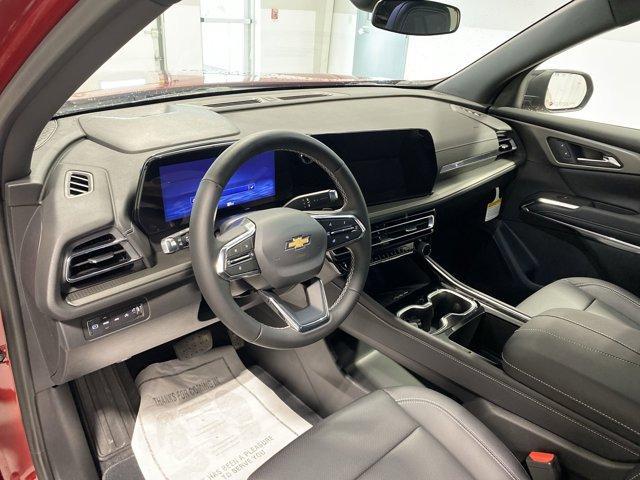 new 2025 Chevrolet Traverse car