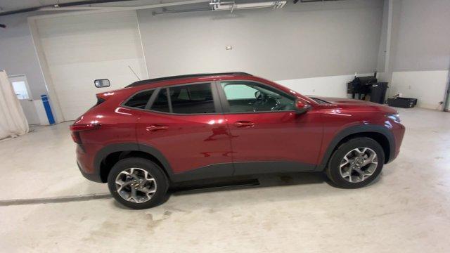 new 2024 Chevrolet Trax car