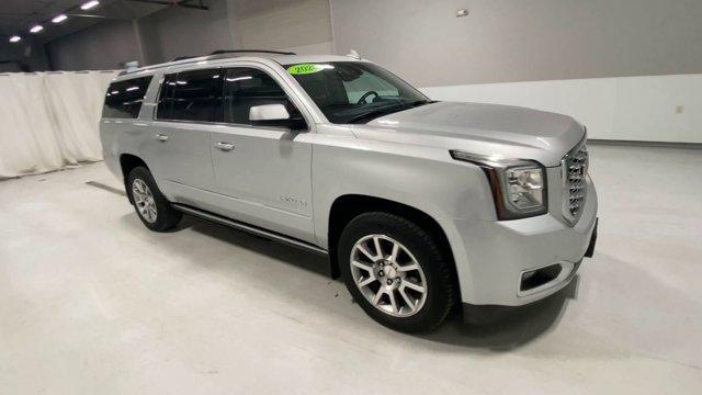 used 2020 GMC Yukon XL car, priced at $32,900