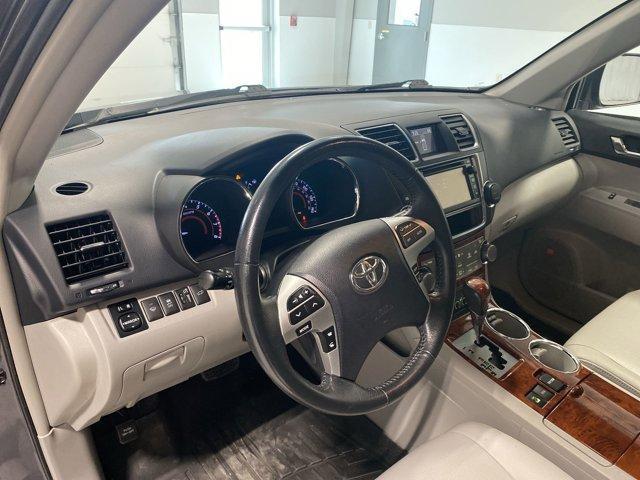 used 2013 Toyota Highlander car, priced at $17,900