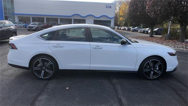 new 2025 Honda Accord Hybrid car, priced at $35,205