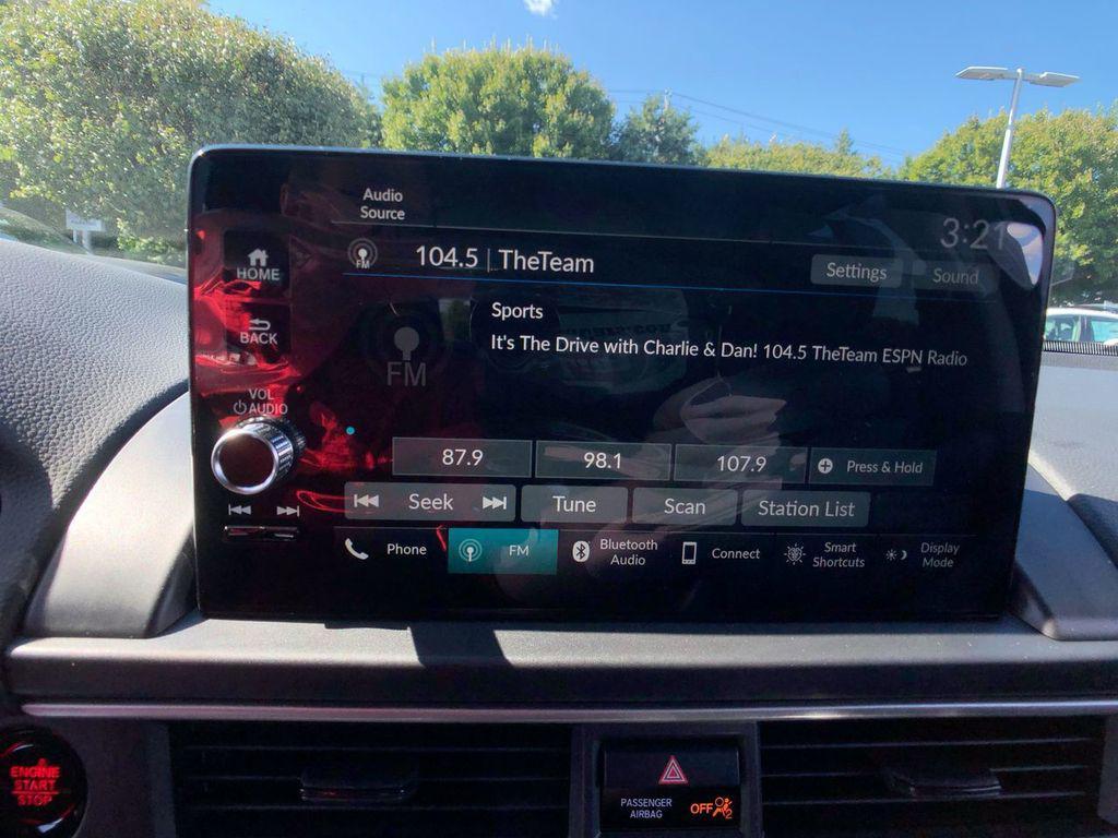 new 2025 Honda Pilot car, priced at $47,825