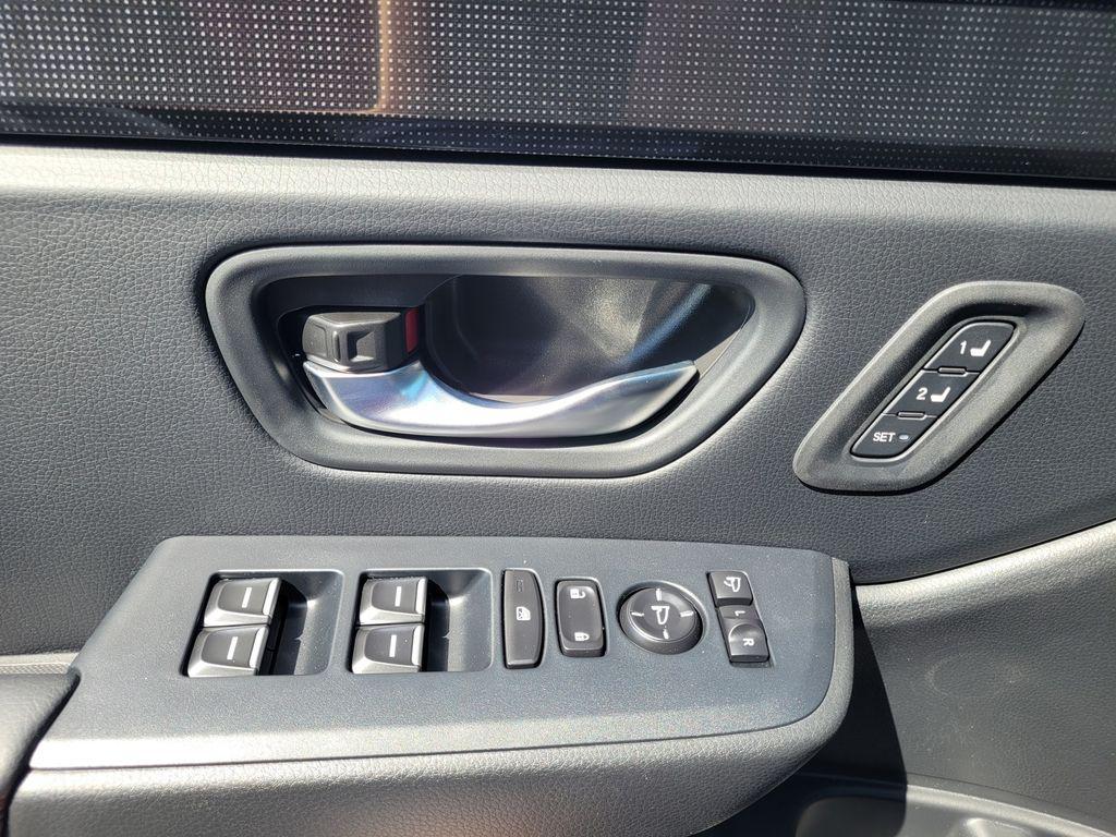 new 2025 Honda Pilot car, priced at $56,530